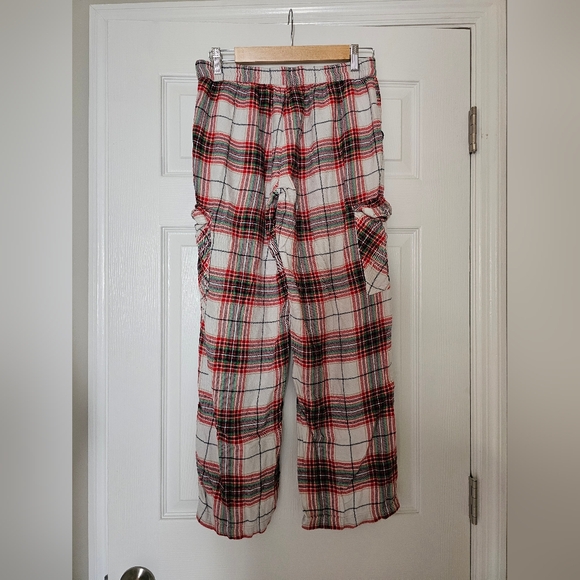 Aerie Red and Green Plaid Pajama Pants with Pockets Size S - Picture 2 of 3